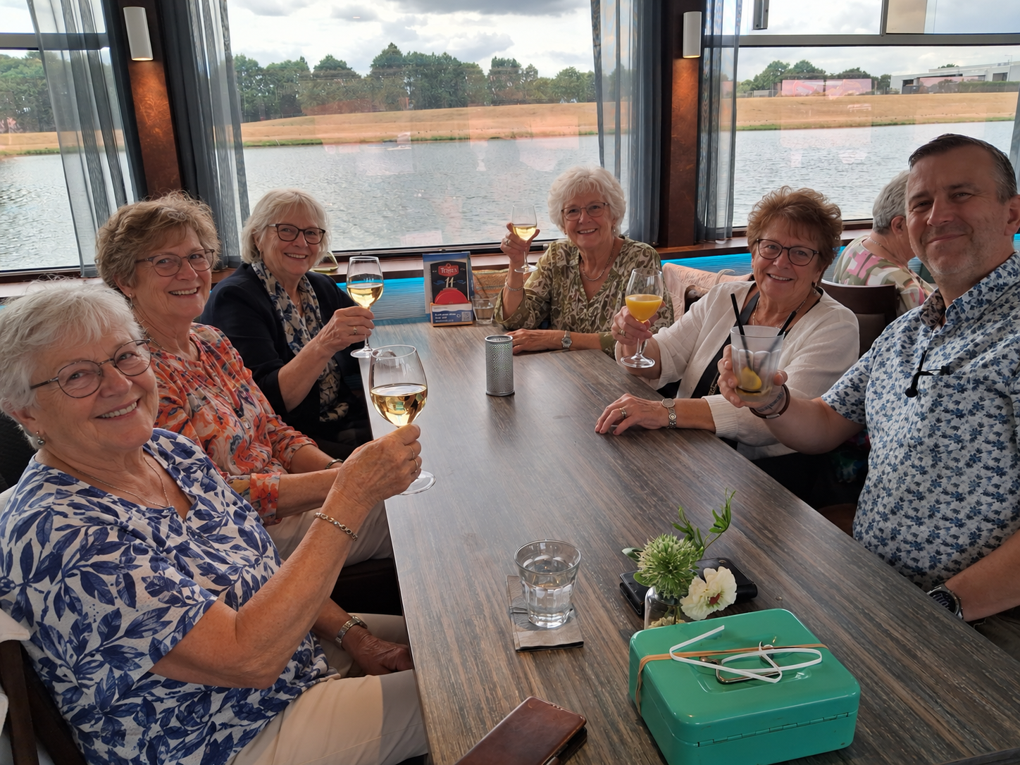Toost aan het watersteiger